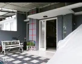 Di sewakan villa melati mas vista