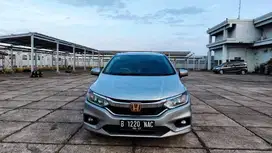 Honda city E tangan pertama pribadi 2017 paket murah tdp mulai 15jt