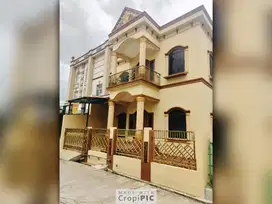 Dijual/sewa Rumah di Galaxy, Bekasi Selatan