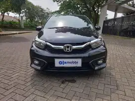 DP MURAH Honda Brio Satya 1.2 E Bensin-MT 2022 Hitam CEZIB