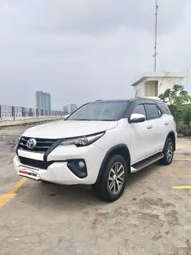 Toyota Fortuner VRZ Tahun 2018 Putih Metalik