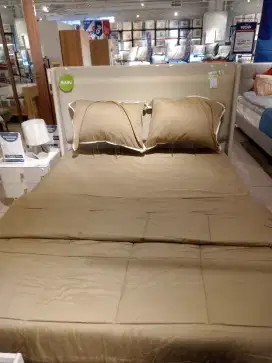 CHARLIZE QUEEN BED LI BES