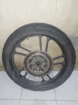 Copotan motor honda cs1