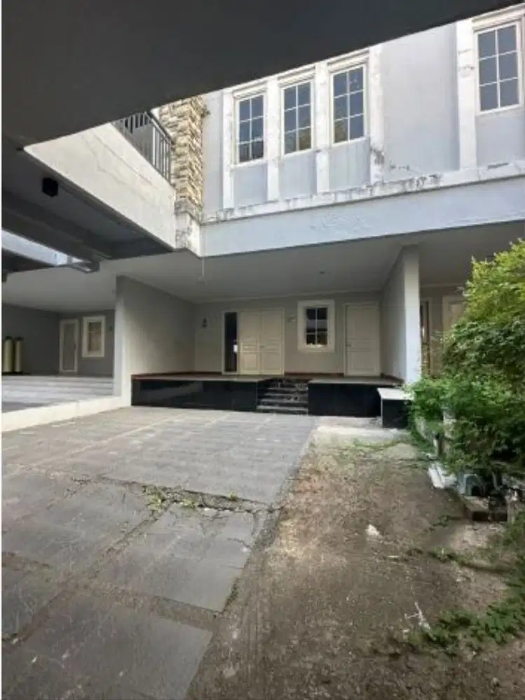 Dijual Rumah Makassar Sekitar Jalan Metro Tanjung Bunga