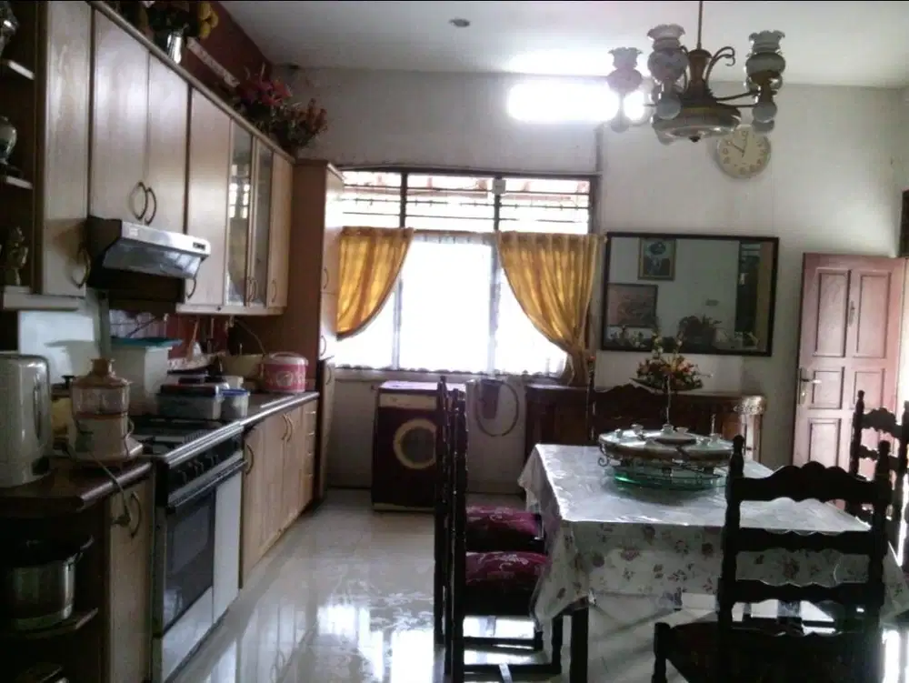 Dijual Murah Rumah Taman Aries 292m2