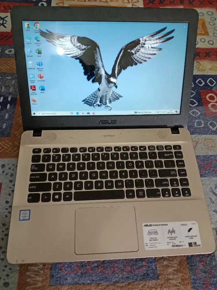 Barang langkah laptop asus x441U buk, pak, kak tante, om core i3