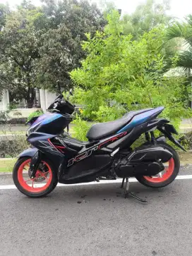 YAMAHA AEROX CYBER CITY NEW 2024 KM 8000 GRESS