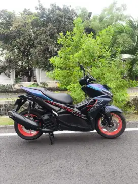 YAMAHA AEROX CYBER CITY NEW 2024 KM 8000 GRESS
