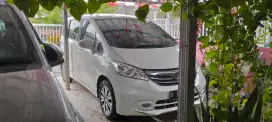 Honda Freed 2015 Bensin