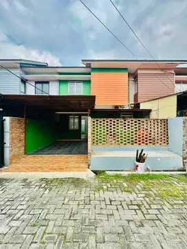 RUMAH 2 LANTAI MURAH DI RINGROAD