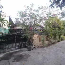 Dijual Rumah Bagus Lingkungan Nyaman Strategis di Perumahan Griya Wage