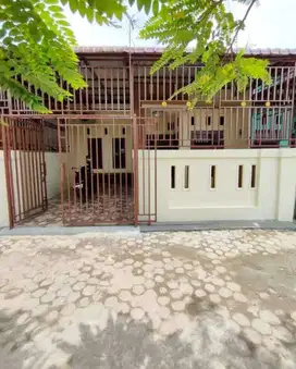 DIJUAL TOWN HOUSE JALAN KEMIRI KOMPLEK GRAHA TANJUNG GUSTA