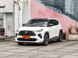 TOYOTA YARIS CROSS GR 1.5 HYBRID TSS TWO TONE 2023