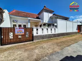 Disewakan Rumah Exclusive Full Furniture di Jl. Mendut Banyuwangi