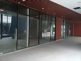 Di sewa kan ruang usaha untuk restoran , bakalan UNTUNG