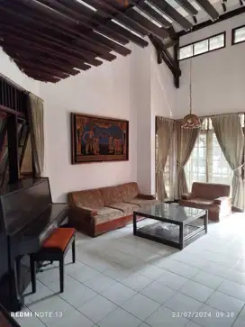Rumah Furnish Strategis di Sayap Cipaganti Bandung Kota