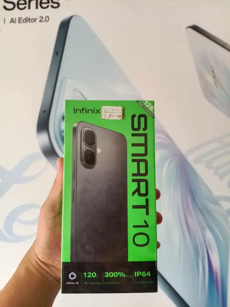 Infinix Smart 10 4/128.