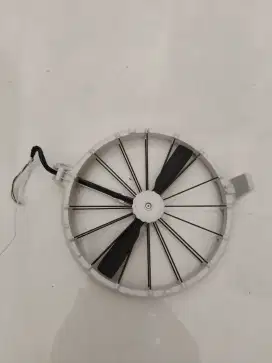 Drone dji flip part sayap kiri depan