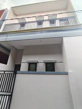 Di jual rumah siap huni di kramat sentiong jakarta pusat