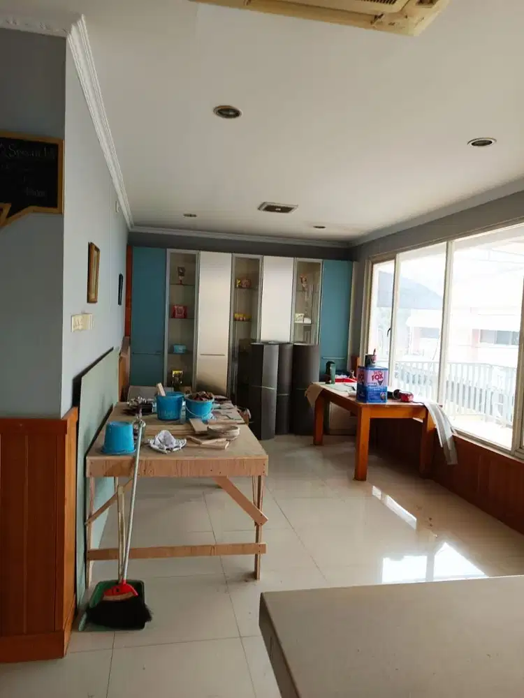 Dijual Ruko Komplek Darmo Park 1