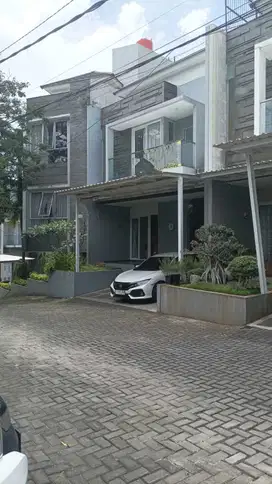 Jual Rumah minimalis one gate Bandung utara Sutami