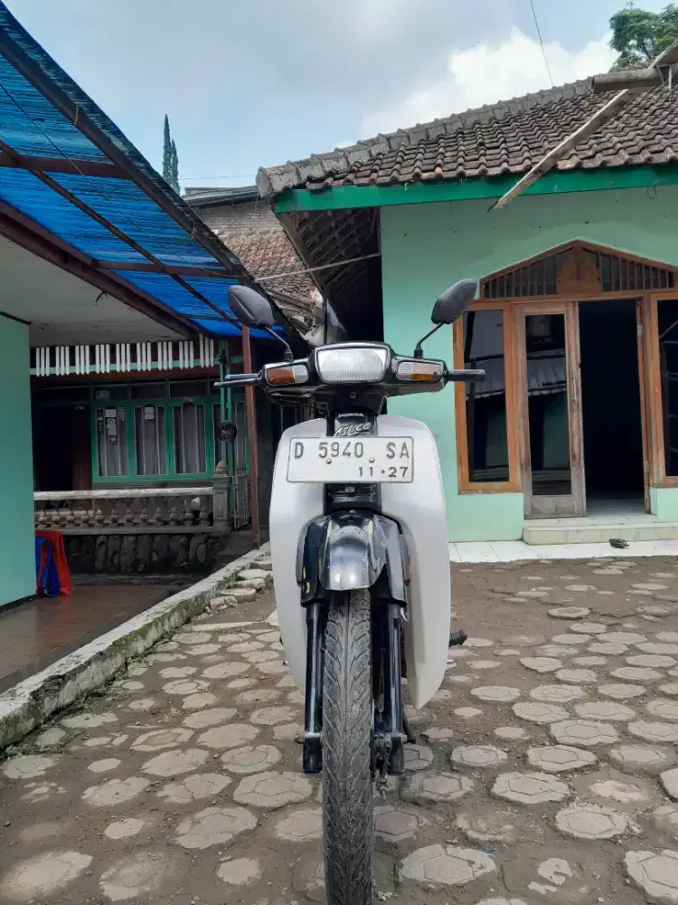 Dijual Honda Astrea Grand Tahun 1997