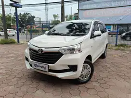 Pajak Panjang TDP 7JT Toyota Avanza 1.3 Transmover Bensin-MT 2020 Puti