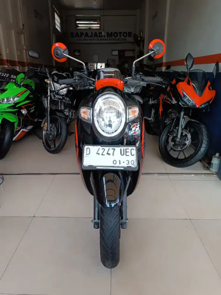 HONDA SCOOP FI SPORTY TAHUN 2020