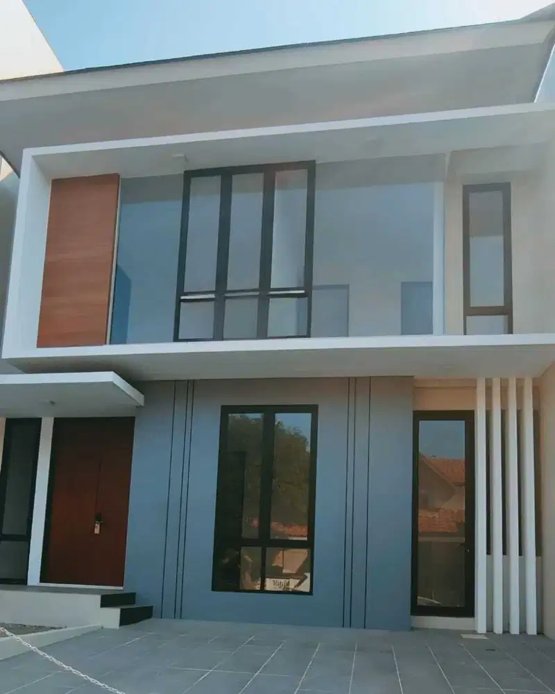 Dijual Rumah Iv Citraland Utama