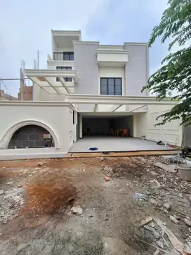 Rumah baru di townhouse bebas banjir di duren sawit jakarta timur