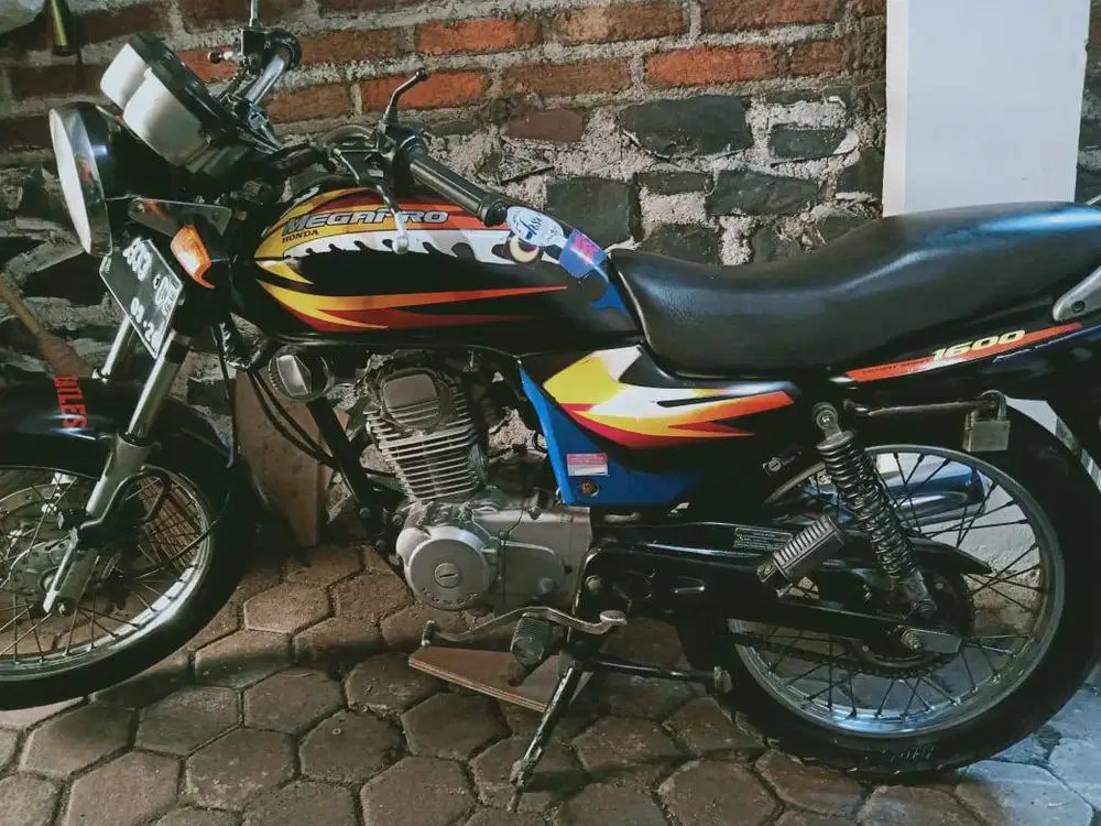 Honda Megapro 2001 Muluus bangeet