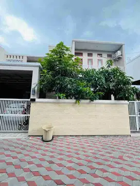RUMAH MEWAH 2 LANTAI KOKOH BERKUALITAS PREMIUM VIEW MERAPI DI JALAN KALIURANG KM 10