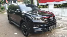 Fortuner VRZ TRD Sportivo Diesel AT