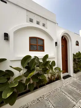 Villa siap huni lokasi strategis