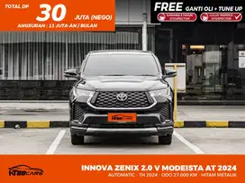TOYOTA ZENIX V HYBRID MODELISTA METIC 2022