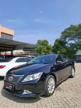 Toyota Camry 2.5 V 2014 antik termurah