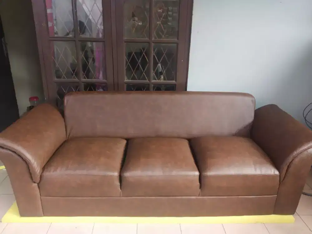 Sofa dan jok mobil