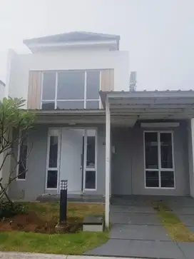 SEWA UNIT BESAR SUDAH ADA KANOPI, 3KT, 3 UNIT AC DI PARAMOUNT PETAL