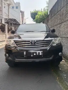 Toyota Fortuner 2011 Bensin