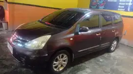 Nissan Grand livina 2011 Bensin