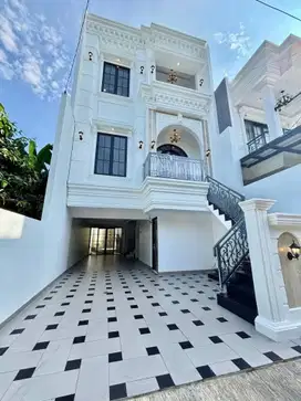 Rumah Mewah dalam Komplek Kavling DKI Jakarta Selatan