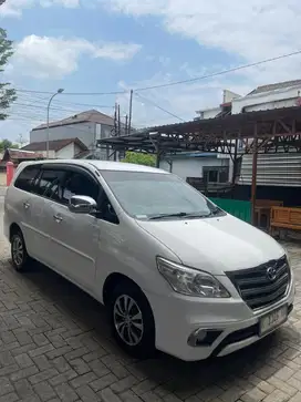 Kijang Innova barong 2015 manual 2,5 G istimewa like new