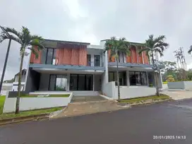 Rumah Villa istana Mawar Citra Dago Kota Bandung