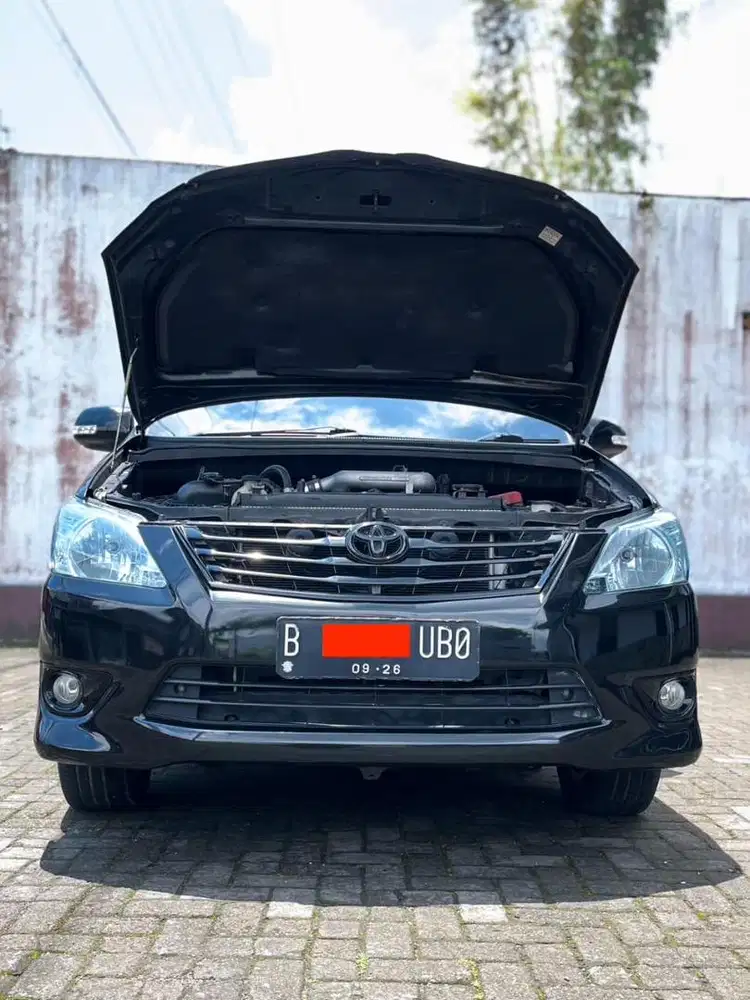Innova diesel matic low KM