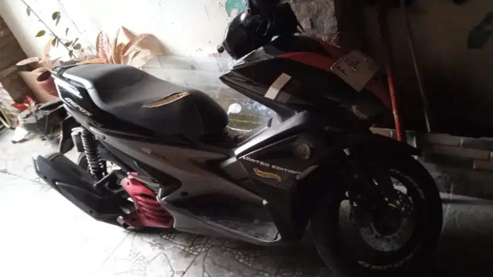 YAMAHA AEROX 155 VVA F kota hitam