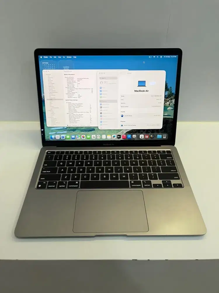 MacBook Air M1 8/256 13inch Grey