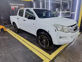 D-MAX DC 4x2 2,5 L M/T