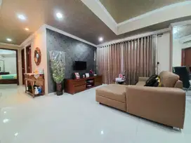 Dijual Apartemen Royal Meediterania Garden Full Furnished Lantai Renda