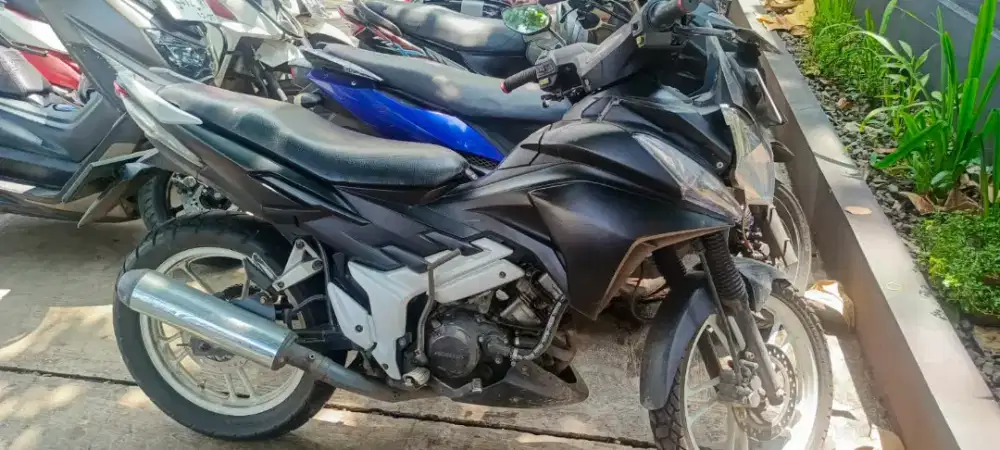 Honda CS1 125 2009