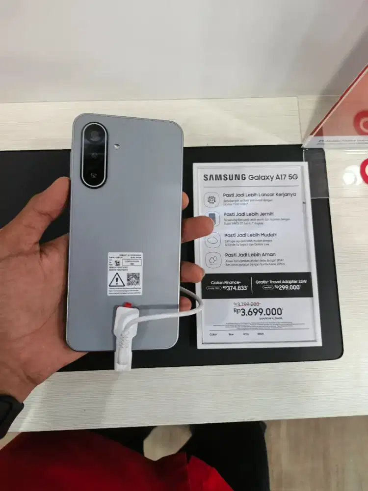Samsung A17 5G 8 256